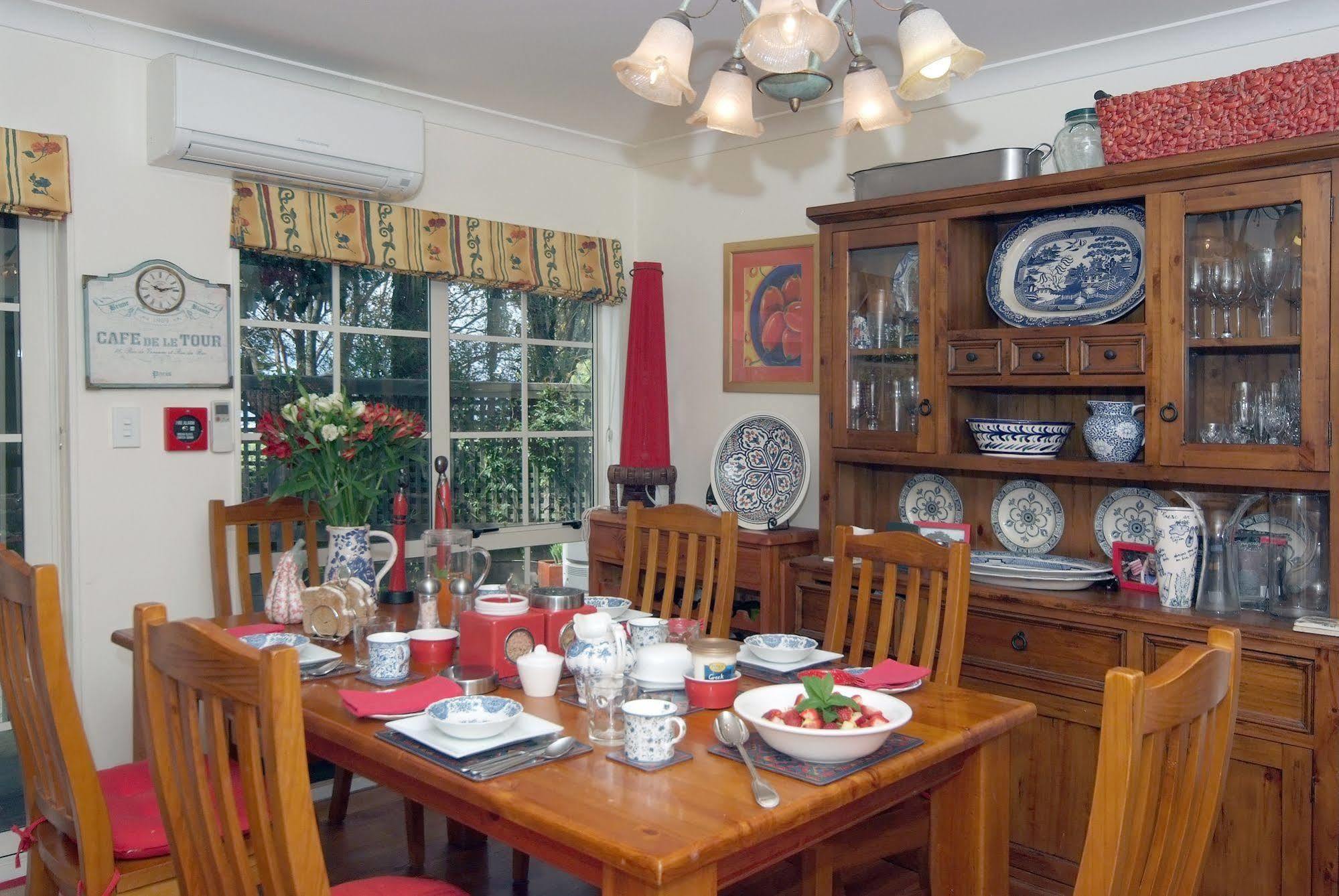 The Loft Bed And Breakfast Taupo Exterior photo